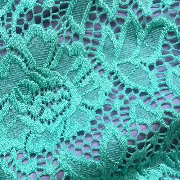 Victoria’s Secret lace side tie bikini bottoms size medium - Picture 1 of 6